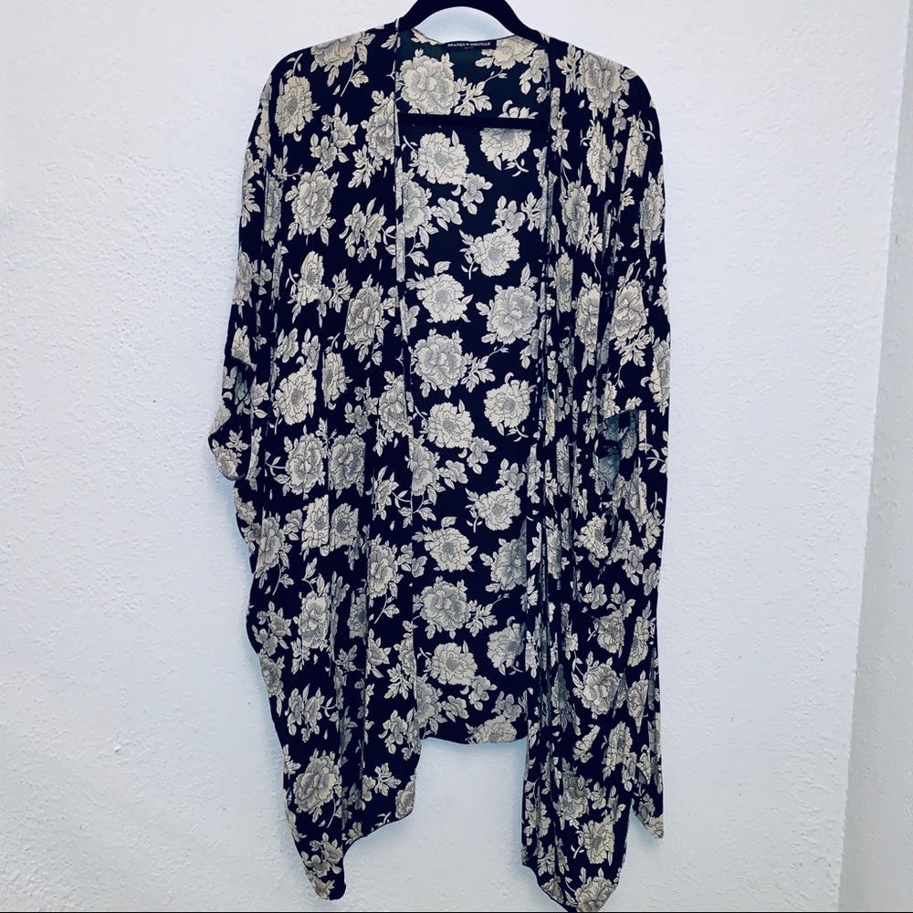 Brandy Melville black and white floral throw